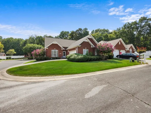 606 Helen Ct, Tuscumbia, AL 35674