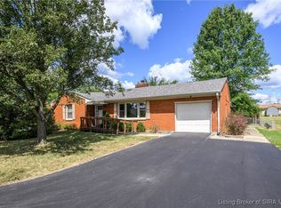 211 Maevi Dr, New Albany, IN 47150