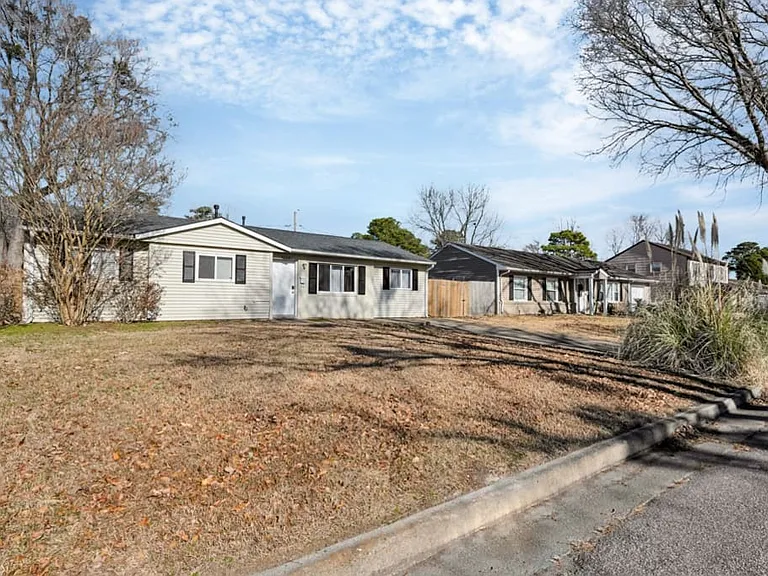 4724 Valley Forge Ln — Photo 30