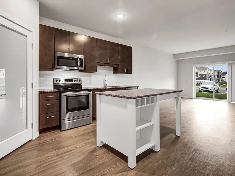 Quest Apartments — Photo 36