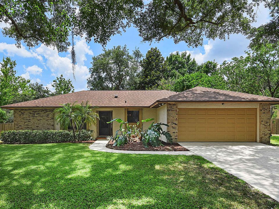 1st image of 3318 Briar Way