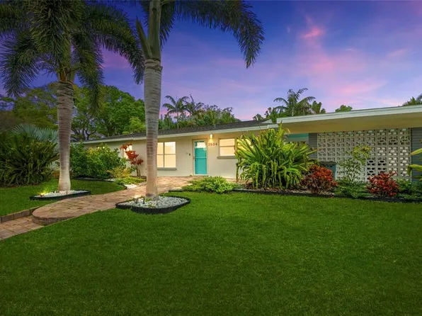 2504 Fruit Tree Dr, Sarasota, FL 34239