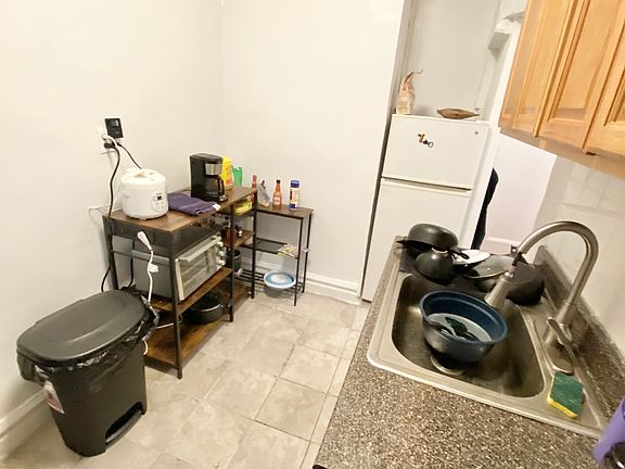 4th image of 41-50 56th St
