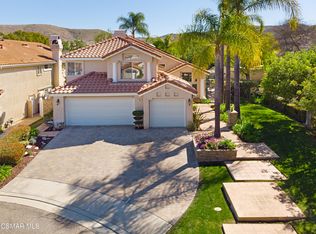 390 Pellburne Ct, Simi Valley, CA 93065