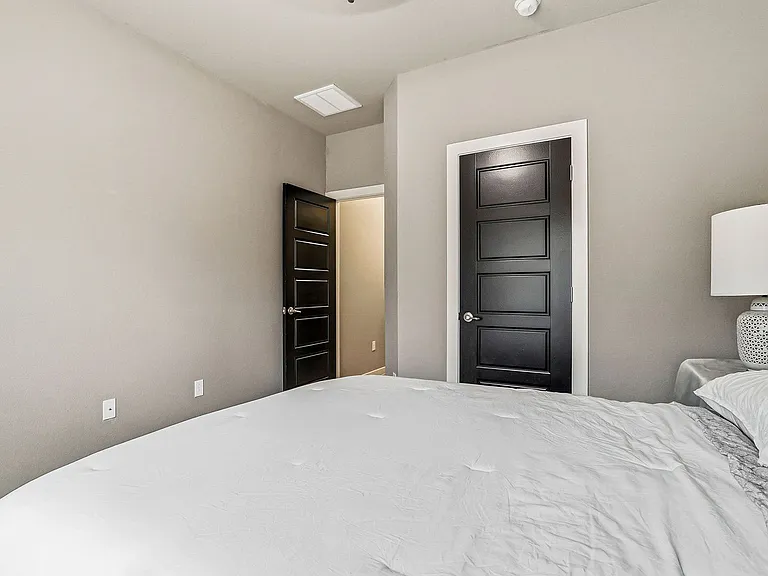 10155 Hueco Junction Rd — Photo 10