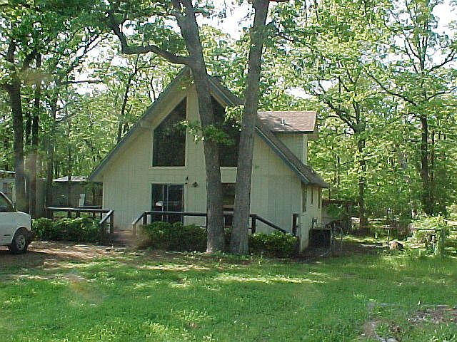 1st image of 813 Queens Dr