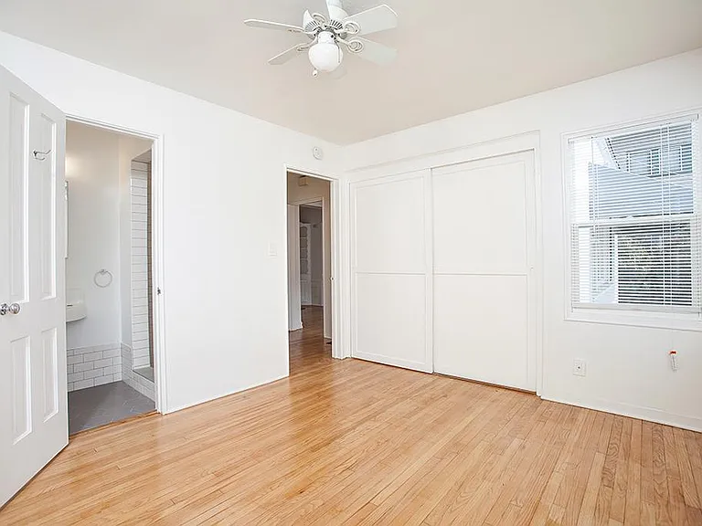 1238 23rd St — Photo 14
