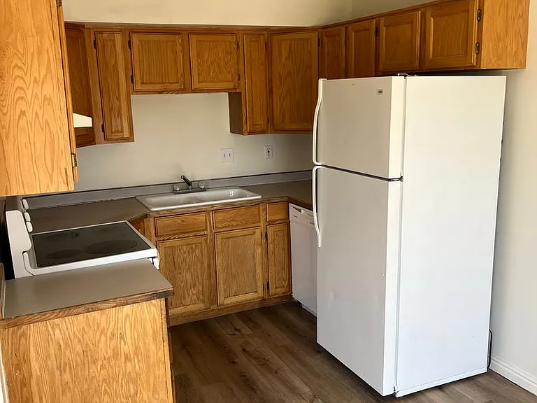 1847 W Garden Dr — Photo 26