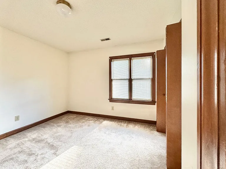 5125 Autumncrest Dr — Photo 10