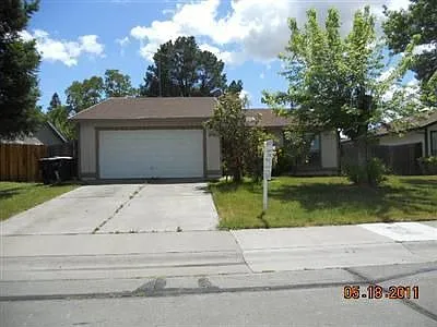 8204 Essen Way photo 1