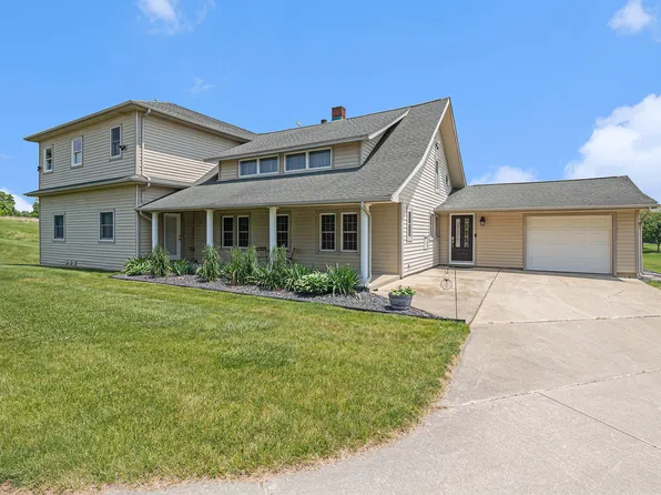 9991 Kaiser Rd, Saline, MI 48176