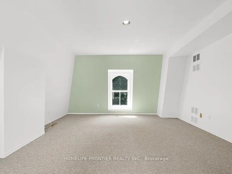 17 Teddington Park Ave W #3 — Photo 26