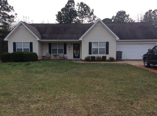 141 Carriage Trce, Barnesville, GA 30204