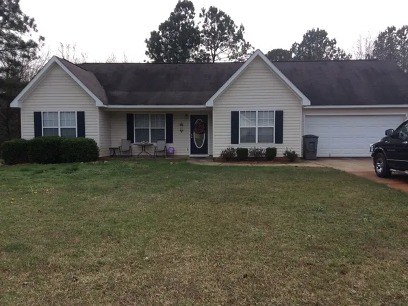 141 Carriage Trce, Barnesville, GA 30204