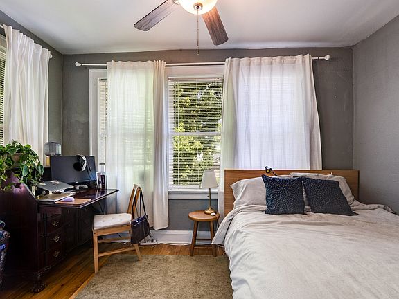 5th image of 2651 Dellwood Ave #1