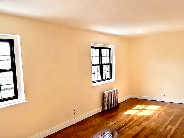 141-23 78th Ave #3B — Photo 4