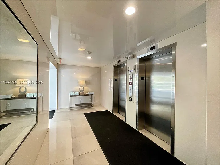 220 Kings Point Dr #502 — Photo 17