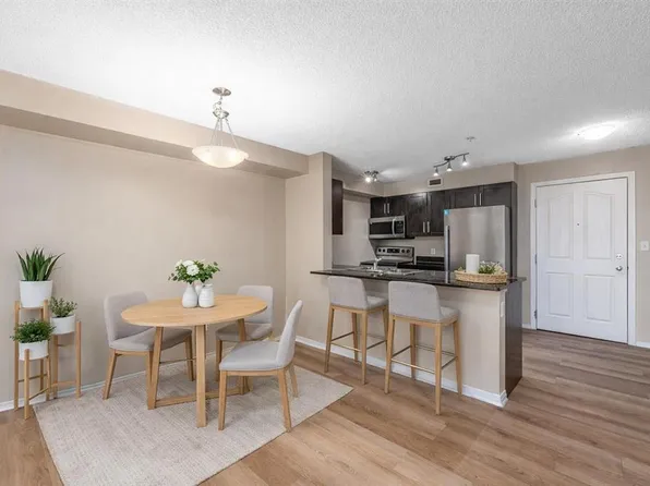 7130 N 80th Ave NE #210, Calgary, AB T3J 0N5