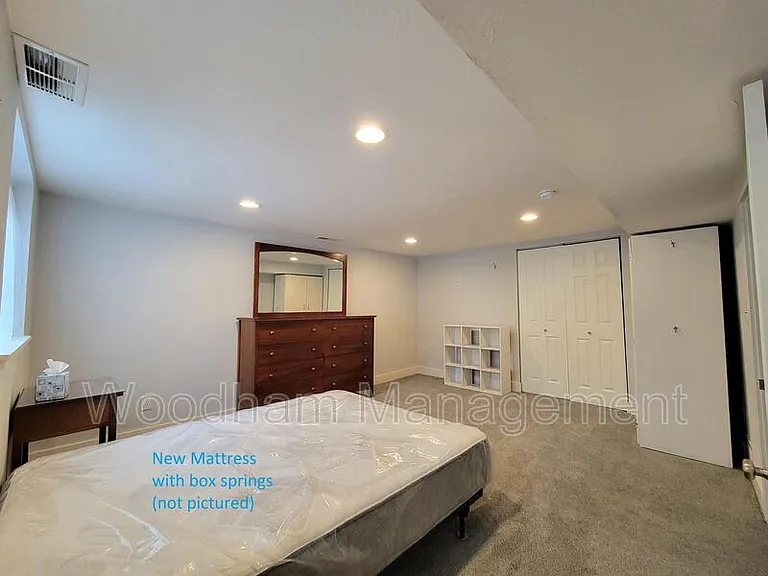 407 N Broadway Ave — Photo 19
