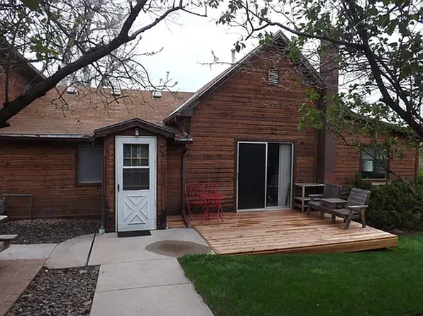205 N 7th St, Spearfish, SD 57783