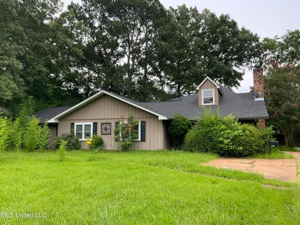 5515 Old Canton Rd, Jackson, MS 39211