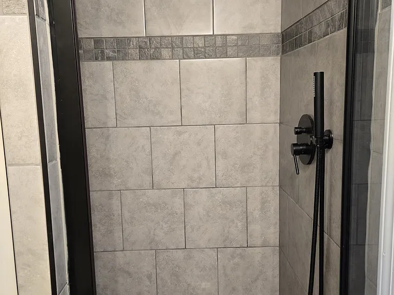 5015 Highland Dr — Photo 38