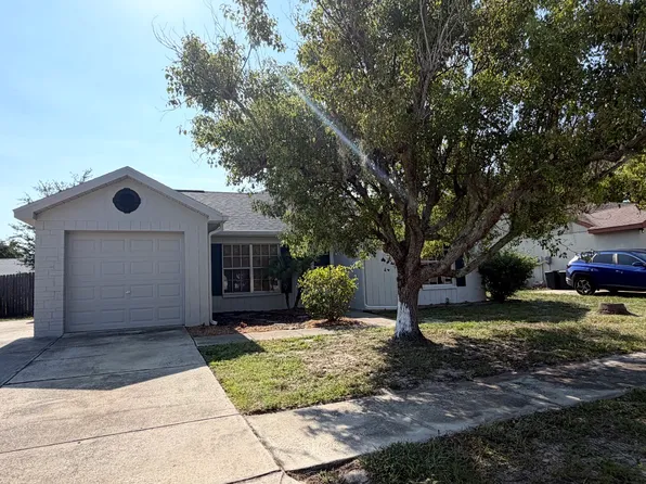 10401 White Cedar St, Port Richey, FL 34668