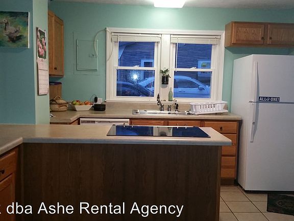 4th image of 154 Wallace Ln