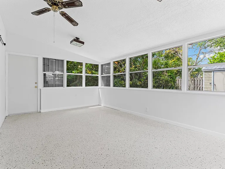 331 Winters St — Photo 12