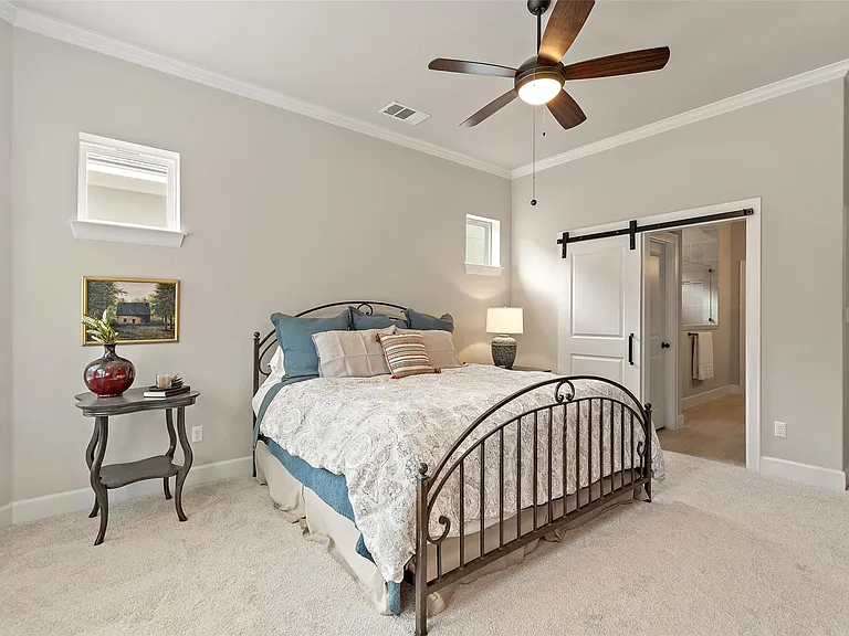 362 Dayridge Dr — Photo 16