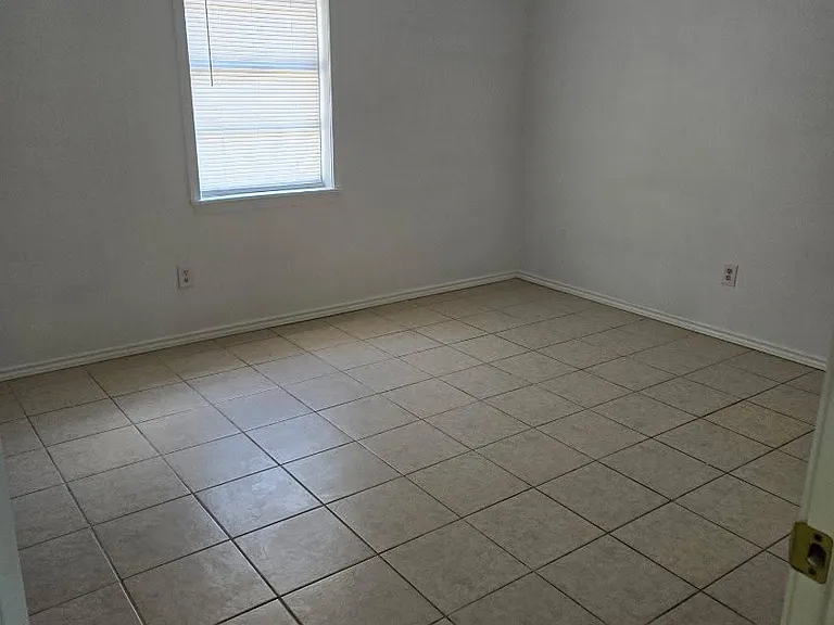 202 Millville Dr #2 — Photo 6