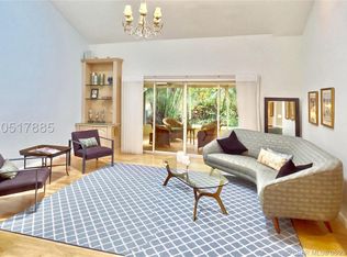 22529 Meridiana Dr, Boca Raton, FL 33433