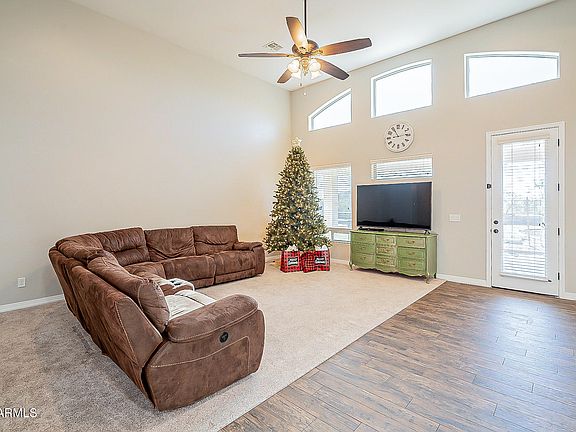 5th image of 10037 E Glencove Cir