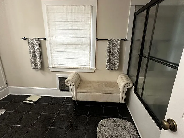 105 Bear Creek Ct — Photo 32