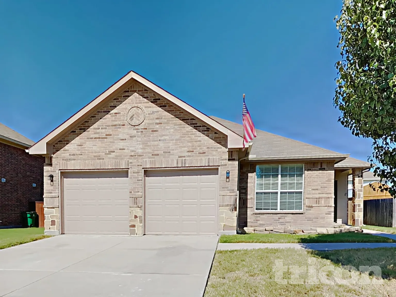 209 Stable Drive Waxahachie TX — Photo 2