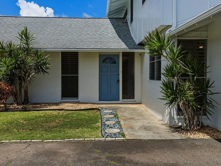58 Aikahi Loop — Photo 2