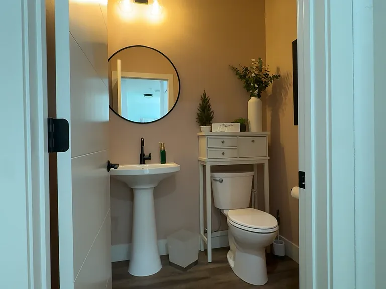 5340 Amherst Dr — Photo 14