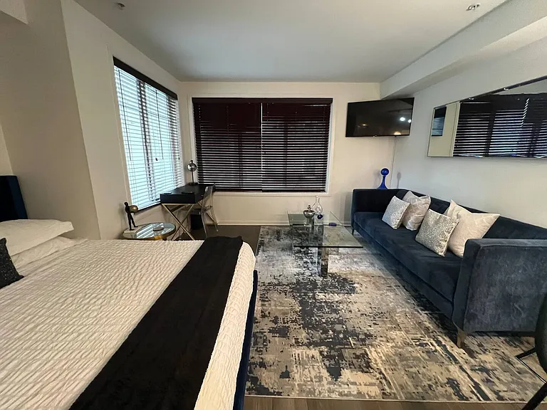 124 Bellevue Ave E #307 — Photo 6