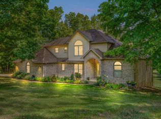 31970 American Legion Rd, Mackinaw, IL 61755