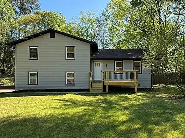 2420 Red Fox Run NW, Acworth, GA 30101