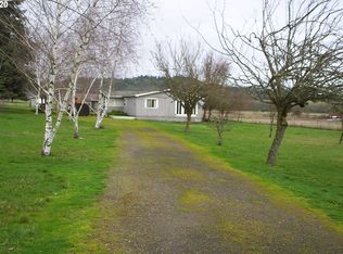 34031 Walnut Ln, Creswell, OR 97426