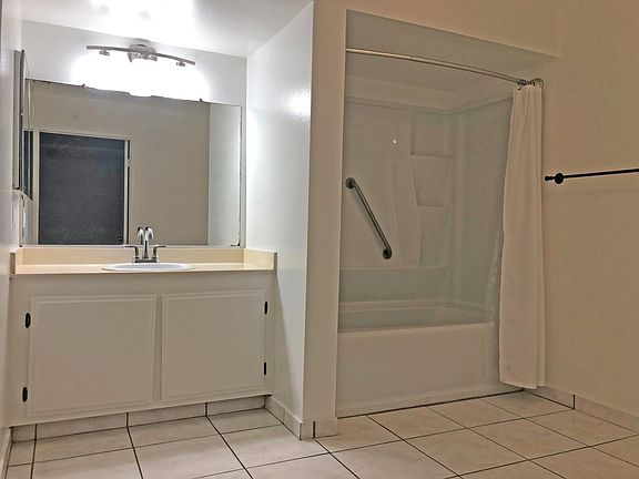 Very large bathroom, wheelchair friendly