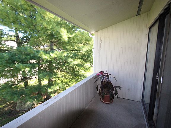 Private Outdoor Deck