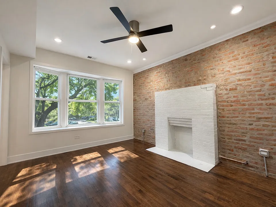 1139 S Western Ave #2F