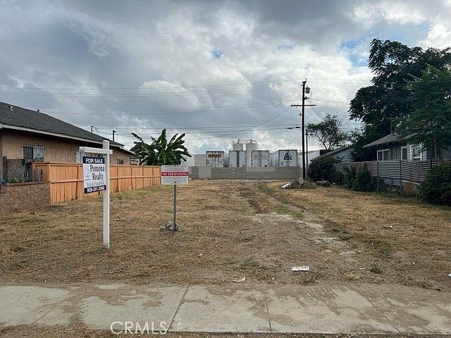 1st image of 250 Palm Pl #53