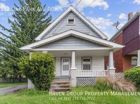 4512 Oak Park Ave, Cleveland, OH