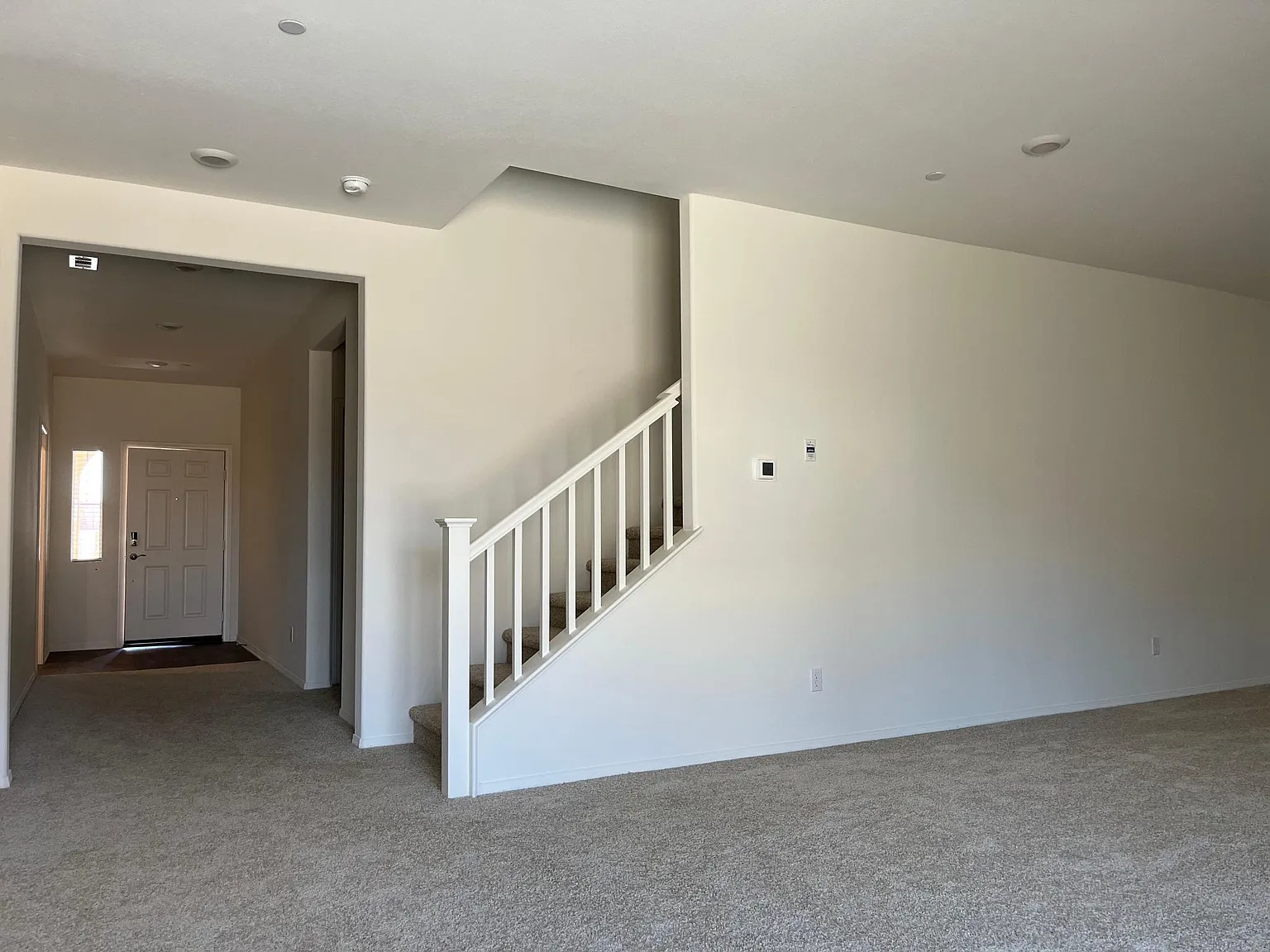 15683 San Diego Ln — Photo 3