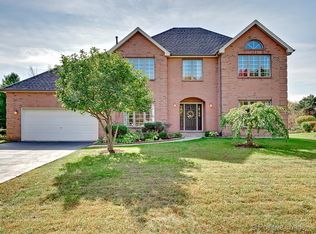 1026 Forest Trl, Sugar Grove, IL 60554