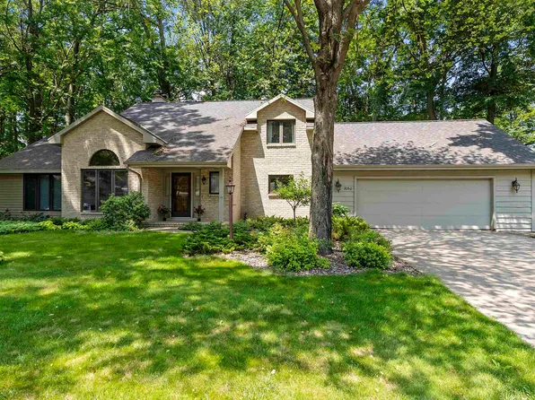 2060 Trissino Way, Green Bay, WI 54313