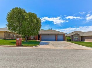 536 NW 174th St, Edmond, OK 73012